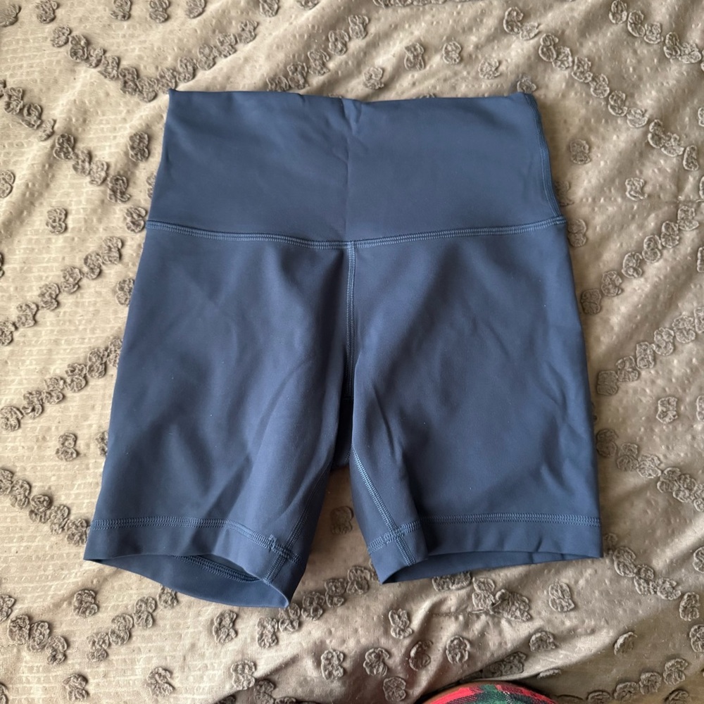 Lululemon Wunder Train High-Rise 6”
